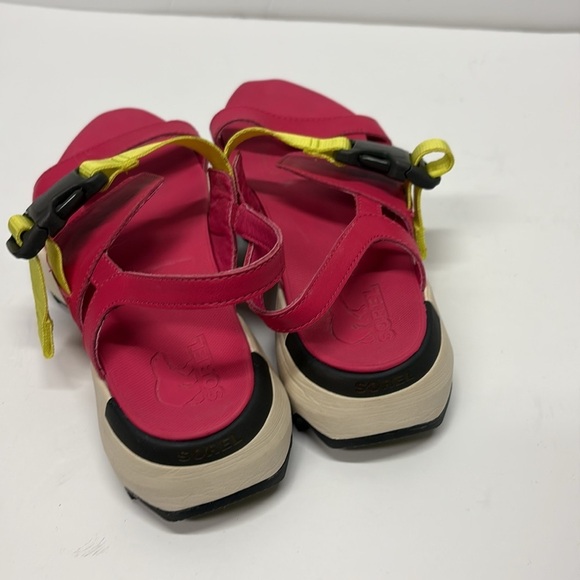 Sorel Kinetic Impact Sling Sport Sandals in size 7 pink yellow - Picture 3 of 6